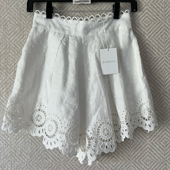 Zimmermann Pants - NWT Zimmermann Bellitude Scalloped White Shorts Size 0